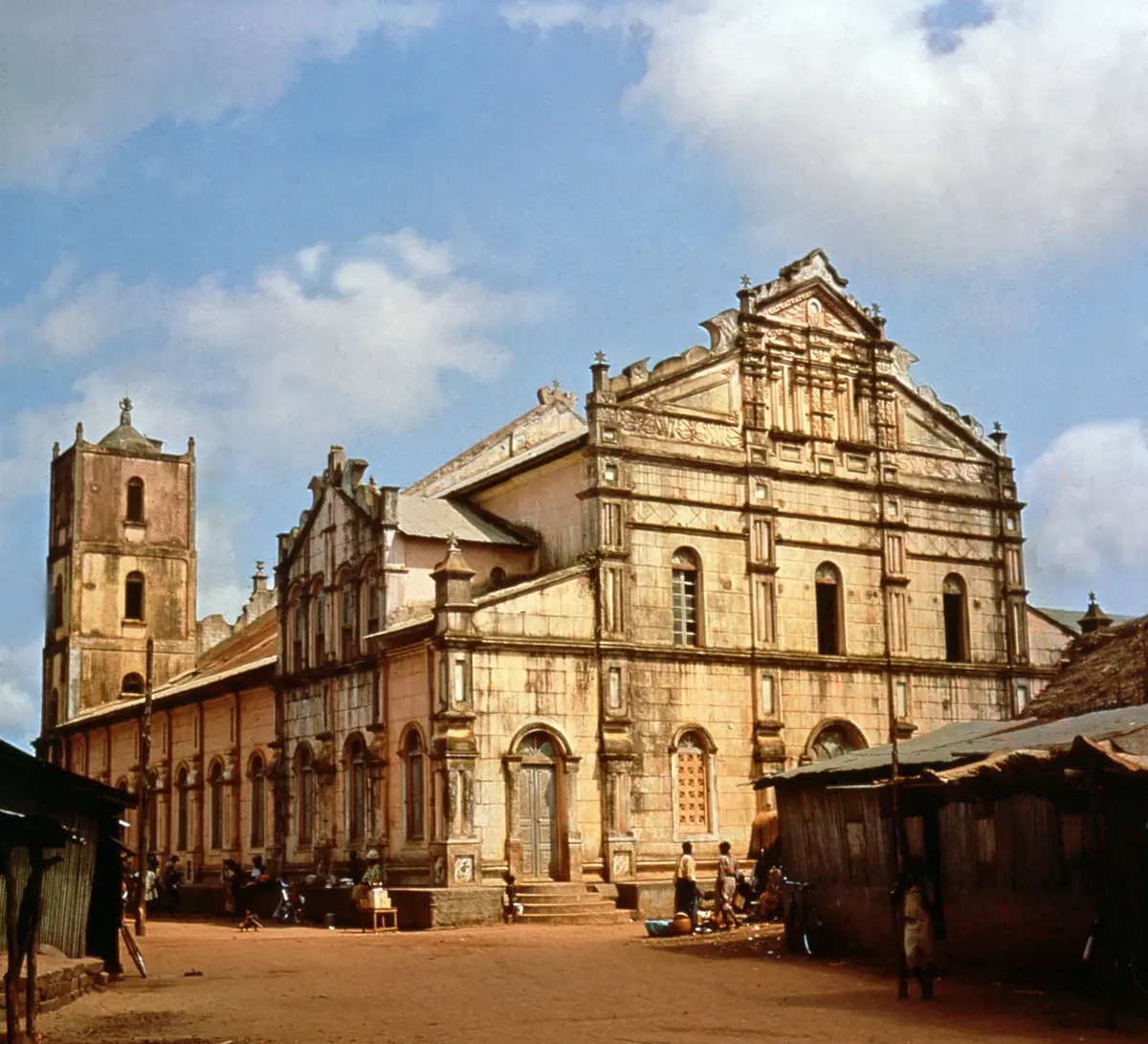 The Brazilian-baroque facade of the Grande Mosquée of Porto-Novo